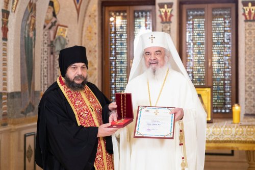 Monahi de la Chilia Cuviosului Dionisie Ignat la Patriarhul României Poza 254727