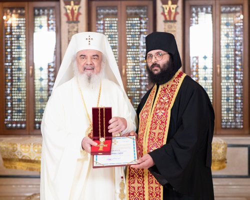 Monahi de la Chilia Cuviosului Dionisie Ignat la Patriarhul României Poza 254728