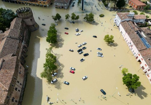 Pagube de miliarde după inundațiile din Italia Poza 254967