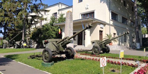 Pe urmele eroilor români la Muzeul Militar din Iaşi Poza 255275