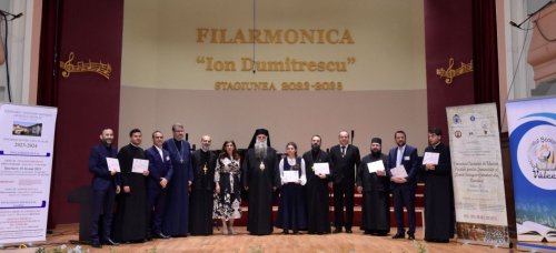 Concursul de muzică psaltică pentru seminariile și liceele teologice ortodoxe din România Poza 256645