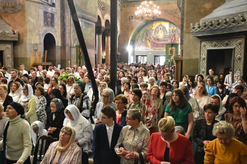 Liturghie arhierească şi procesiunea de Rusalii, la Cluj‑Napoca Poza 256978