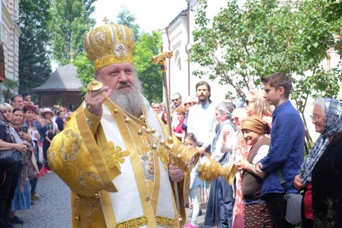 Mănăstirea Radu Vodă din București și-a sărbătorit hramul istoric Poza 256997