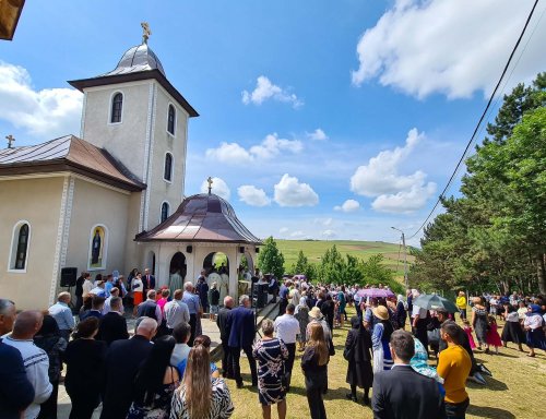Sărbătoare la Mănăstirea „Sfânta Treime” de la Soporu de Câmpie, județul Cluj Poza 257397