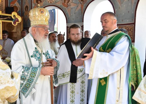 Sărbătoare la Mănăstirea „Sfânta Treime” de la Soporu de Câmpie, județul Cluj Poza 257399