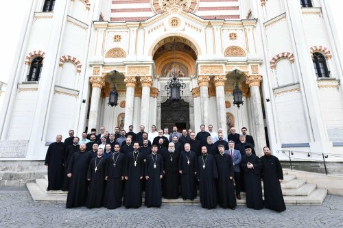 Revederea promoției 2003 a Facultății de Teologie Ortodoxă din București Poza 257659