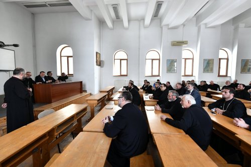 Revederea promoției 2003 a Facultății de Teologie Ortodoxă din București Poza 257693