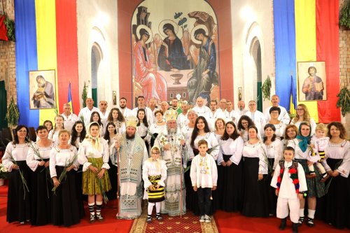 Sărbătoarea Sfintei Treimi în Maramureş Poza 257557