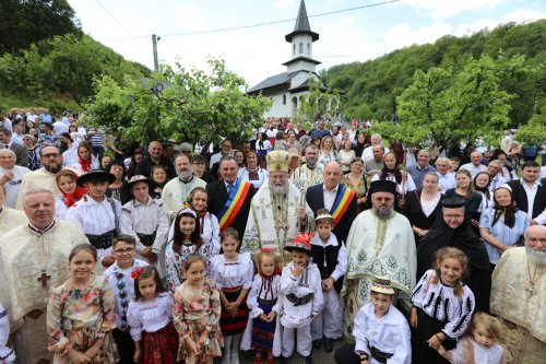 Sărbătoarea Sfintei Treimi în Maramureş Poza 257562