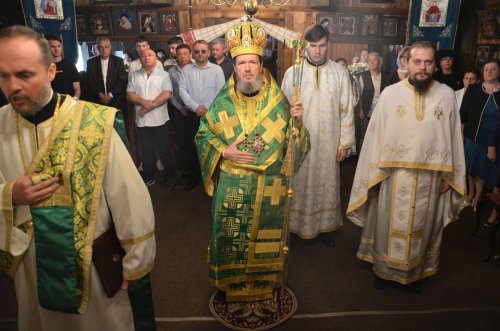 Sărbătoare la Paraclisul Episcopal din Băile Felix şi la Catedrala Episcopală din Oradea Poza 257803