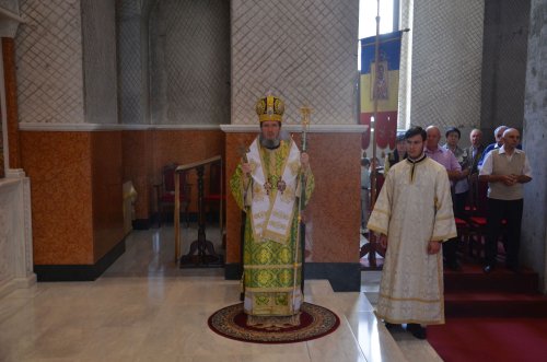 Sărbătoare la Paraclisul Episcopal din Băile Felix şi la Catedrala Episcopală din Oradea Poza 257807