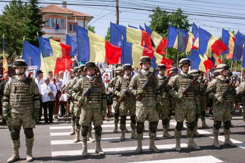 Monument dedicat eroilor neamului inaugurat la Hlipiceni Poza 257895