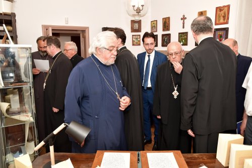 Vizită la muzeul dedicat părintelui Dumitru Stăniloae din Bucureşti Poza 257972