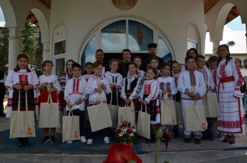 Întâlnirea tinerilor ortodocși bihoreni Poza 258524