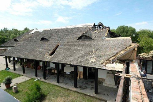 O mănăstire care va renaște din cenușă Poza 258726