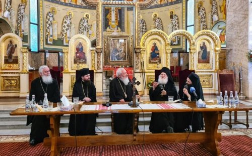 Sinaxă monahală în Arhiepiscopia Vadului, Feleacului și Clujului Poza 258689