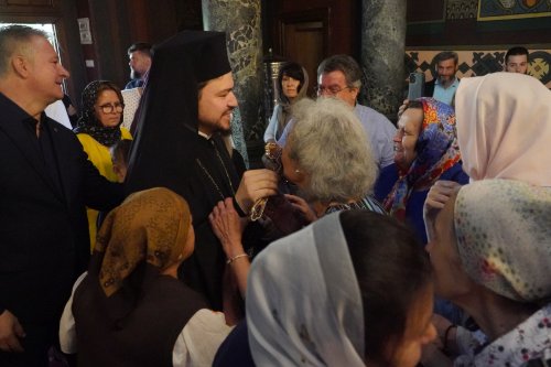Sfântul Dionisie Erhan, prezent prin moaștele sale într‑o parohie din București Poza 258876