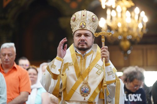 Sfântul Dionisie Erhan, prezent prin moaștele sale într‑o parohie din București Poza 258925