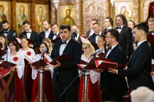 Corala „Nicolae Lungu” a concertat la Biserica „Sfântul Elefterie“-Nou Poza 259249
