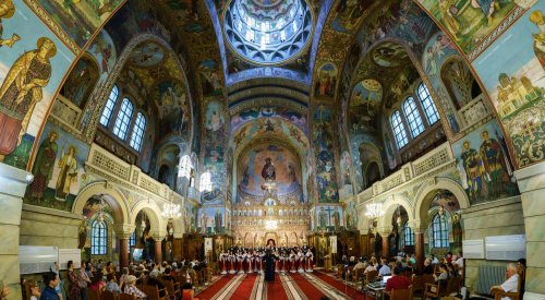 Corala „Nicolae Lungu” a concertat la Biserica „Sfântul Elefterie“-Nou Poza 259256