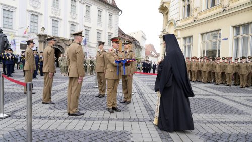 Ceremonia de arborare a Drapelului Național la Sibiu Poza 260031