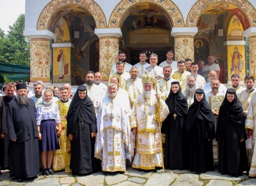 Sărbătoarea Mănăstirii Icoana din județul Gorj Poza 260003