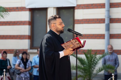 Corifeii Apostolilor, sărbătoriți la Mănăstirea Radu Vodă din București Poza 260252