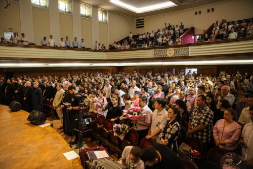 Festivitatea de absolvire la Facultatea de Teologie Ortodoxă din Cluj-Napoca Poza 260157