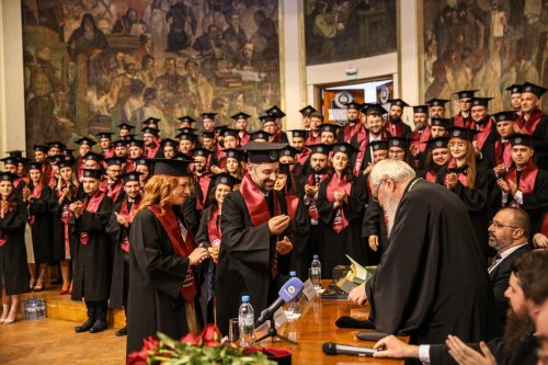Festivitatea de absolvire la Facultatea de Teologie Ortodoxă din Cluj-Napoca Poza 260158