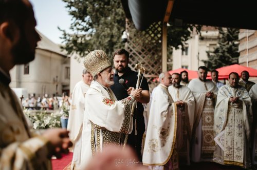 Praznicul Sfinților Petru și Pavel în eparhii din Muntenia și Dobrogea Poza 260348