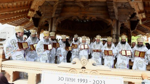 Mănăstirea maramureşeană Bârsana la trei decenii de la reînfiinţare Poza 260391