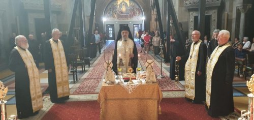 Revedere la 50 de ani de la absolvirea Seminarului Teologic Ortodox din Cluj-Napoca Poza 260660