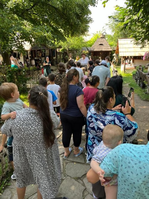 Excursii pentru familii cu mulți copii oferite de „Pro Vita” Iași Poza 260931