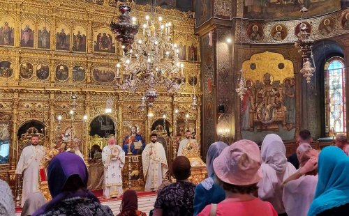 Duminica a 5-a după Rusalii la Catedrala Patriarhală din București Poza 260993