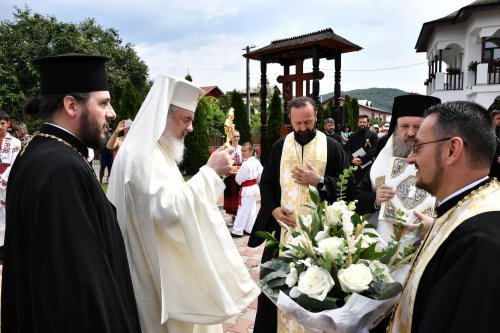 Patriarhul României a binecuvântat prima creșă a Arhiepiscopiei Bucureștilor Poza 261350