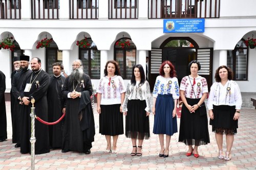 Patriarhul României a binecuvântat prima creșă a Arhiepiscopiei Bucureștilor Poza 261352