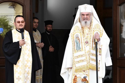 Patriarhul României a binecuvântat  prima creșă a Arhiepiscopiei Bucureștilor Poza 261385