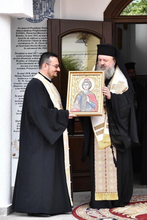 Patriarhul României a binecuvântat prima creșă a Arhiepiscopiei Bucureștilor Poza 261388