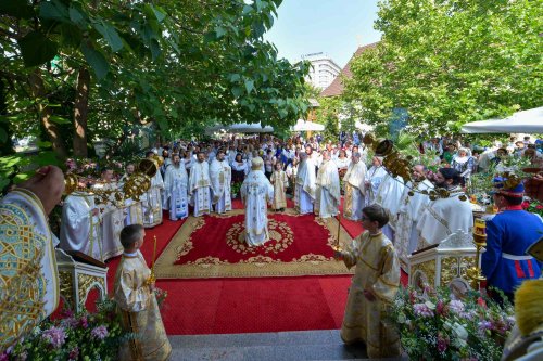 Icoana „Prodromiţa” cinstită la Paraclisul Catedralei Naţionale Poza 261464