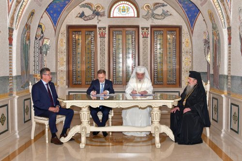 Protocol de cooperare între Patriarhia Română și Departamentul pentru Relația cu Republica Moldova Poza 261614
