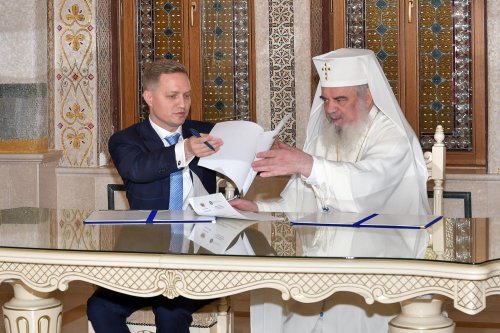 Protocol de cooperare între Patriarhia Română și Departamentul pentru Relația cu Republica Moldova Poza 261615