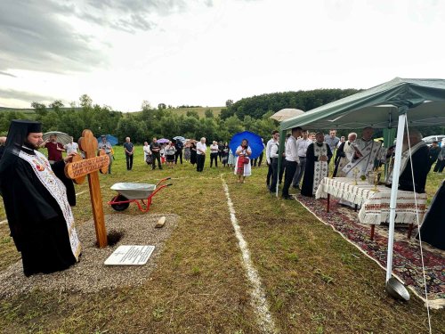 Hram la punerea pietrei de temelie la Mănăstirea Legii din Cluj  Poza 261702