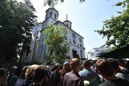 Părintele Atanasie-Tănăsache Costea  (1956-2023), păstor misionar și părinte duhovnicesc al studenților teologi din București Poza 261709