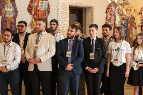 Membrii ASCOR reuniți la București,  în vizită la Reședința Patriarhală Poza 261770