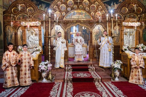 Înnoirea bisericii  Parohiei Parcul Călărași din București Poza 261847