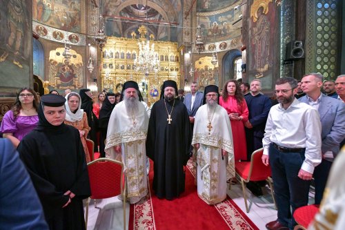 Hirotonia Episcopului-vicar patriarhal Paisie Sinaitul Poza 262393
