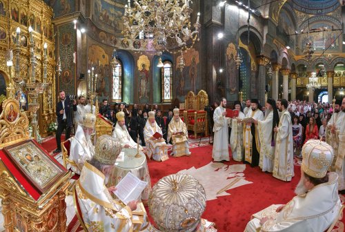 Hirotonia Episcopului-vicar patriarhal Paisie Sinaitul Poza 262400