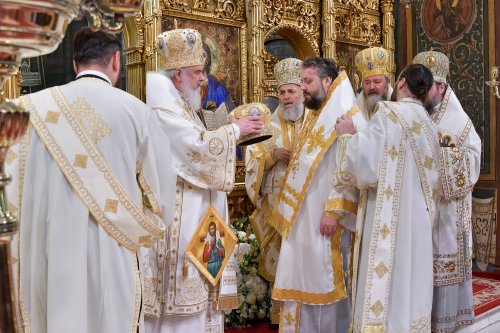 Hirotonia Episcopului-vicar patriarhal Paisie Sinaitul Poza 262447