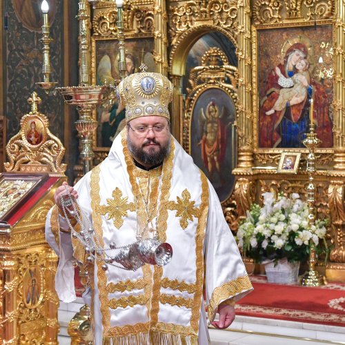 Hirotonia Episcopului-vicar patriarhal Paisie Sinaitul Poza 262456