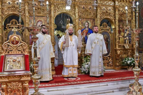 Hirotonia Episcopului-vicar patriarhal Paisie Sinaitul Poza 262464